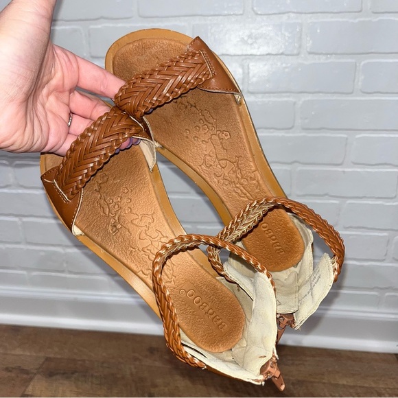 ModCloth Bamboo Sandals - Picture 10 of 13
